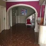 Comercio Πανσιόν