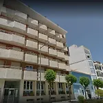 Comercio Πανσιόν *