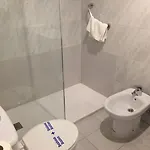 Πανσιόν Comercio *
