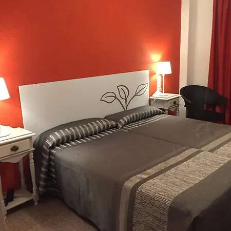 בית הארחה Comercio *