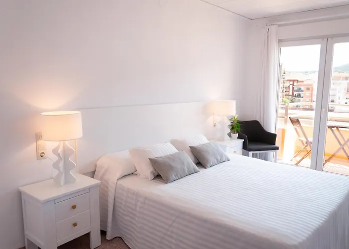 Πανσιόν Comercio *