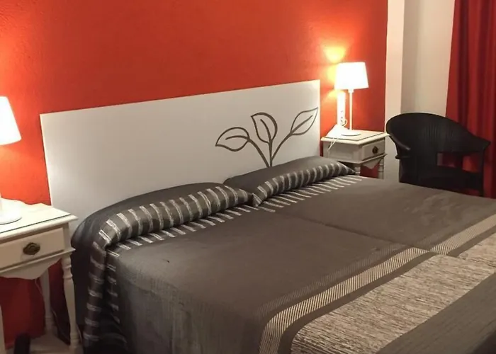 Πανσιόν Comercio *