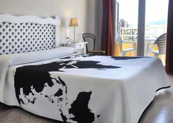 商务旅舍 德尼亚